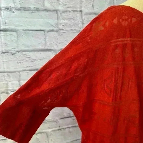 Old Navy Orange Oversized T Shirt with Burnout Aztec Tribal Print Size: Small - Picture 10 of 14